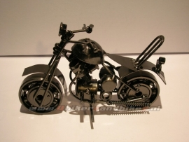 Metal Model Custom B