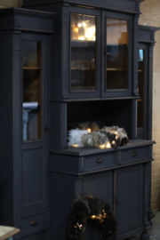 Buffetkast vintage winter Cottage