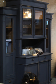 Buffetkast vintage winter Cottage