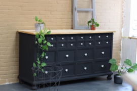 Dressoir botanisch black