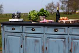 Buitenkeuken / dressoir bourgondisch vintage blue