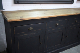 Grote robuuste industriele dressoir kast  black