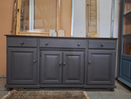 Dressoir/ keukenkast vintage black