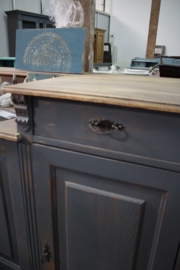 Grote robuuste industriele dressoir kast  black