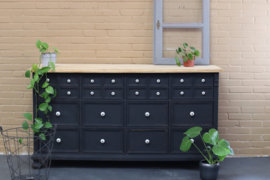 Dressoir botanisch black