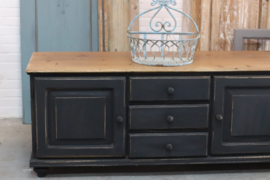 Tv kast vintage industrieel black