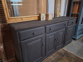 Dressoir/ keukenkast vintage black