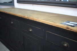 Grote robuuste industriele dressoir kast  black