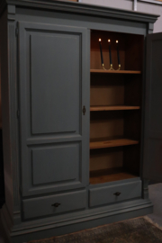 Grote meidenkast vintage