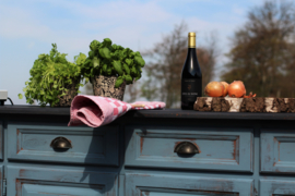 Buitenkeuken / dressoir bourgondisch vintage blue