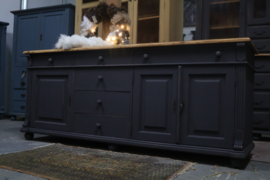 Dressoir *kapschuur* vintage zwart