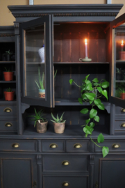 Buffetkast industrieel warm black