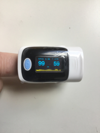 SATURATIEMETER / PULSE OXIMETER