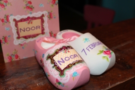 Geboorteklompjes Noor