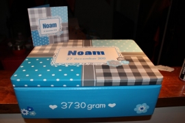 Geboortekist voor Noam