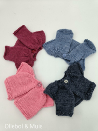 handgebreide vestjes voor poppen 33-38 cm