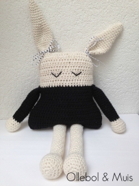 Crochet rabbit