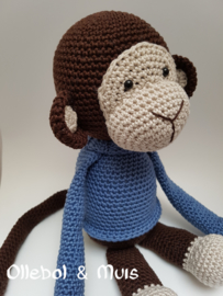 Crochet monkey