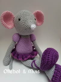 Crochet mouse / ballerina mouse