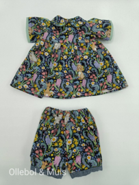 Poppenjurk en broekje pop 33-38 cm