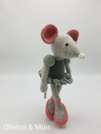 Ballerina mouse