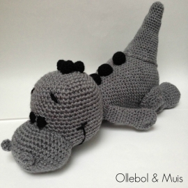 Crochet dragon