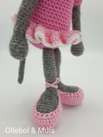 Crochet mouse / ballerina mouse