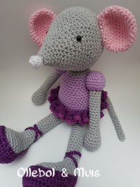 Crochet mouse / ballerina mouse