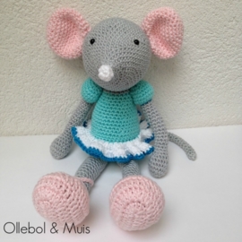 Crochet mouse