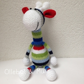Crochet giraffe