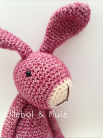 Crochet bunny reddisch