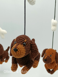 Muziekmobiel teckels met botjes