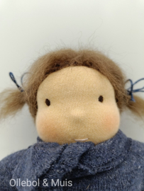 Knuffelpopje blauw