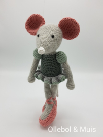 Ballerina mouse