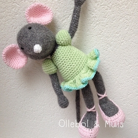 Crochet mouse