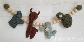 Stroller chain alpaca & cactus