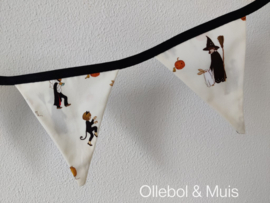 Halloween bunting