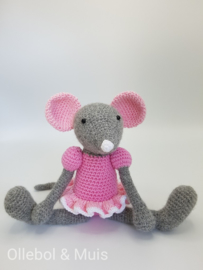 Crochet mouse / ballerina mouse