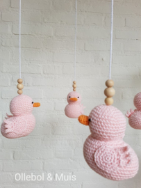 Music mobile Ollebol & Muis pink ducks