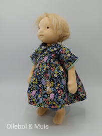 Poppenjurk en broekje pop 33-38 cm