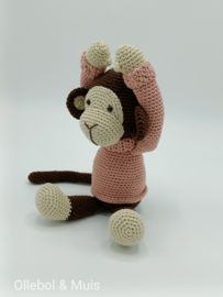 Crochet monkey rose