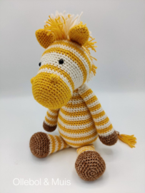 Crochet zebra mustard