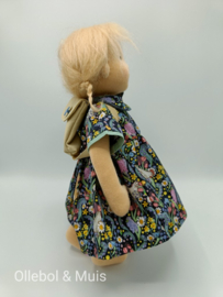 Poppenjurk en broekje pop 33-38 cm