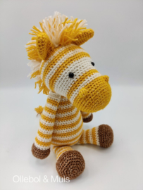 Crochet zebra mustard