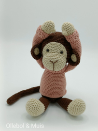 Crochet monkey rose