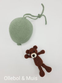 Music box hot air balloon with little bear