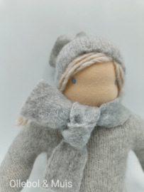 Stoffpuppe mohair grau