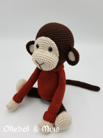 Crochet monkey chestnut