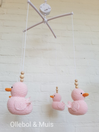 Music mobile Ollebol & Muis pink ducks