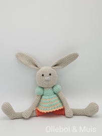 Crochet bunny pastel